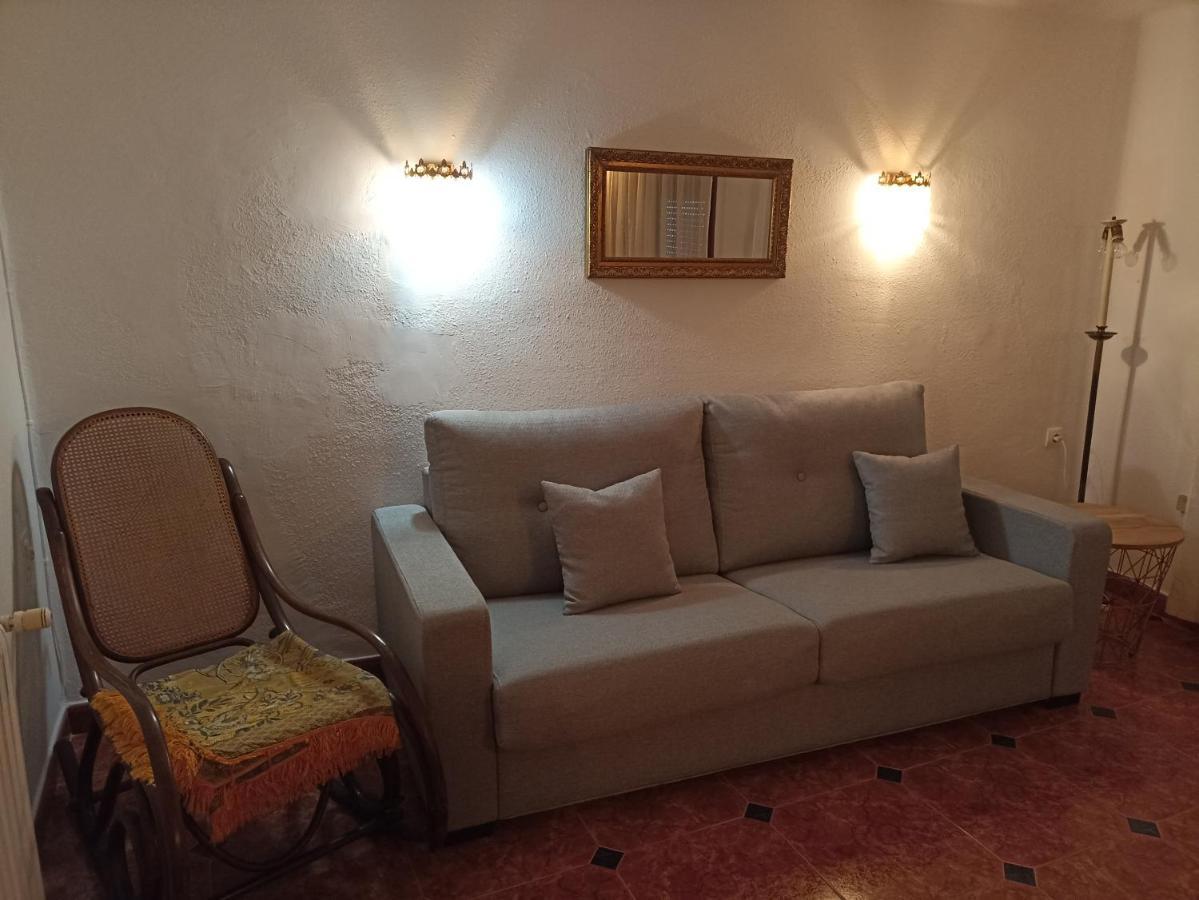 Apartamento A Los Pies Del Rio Ebro Miravet Luaran gambar